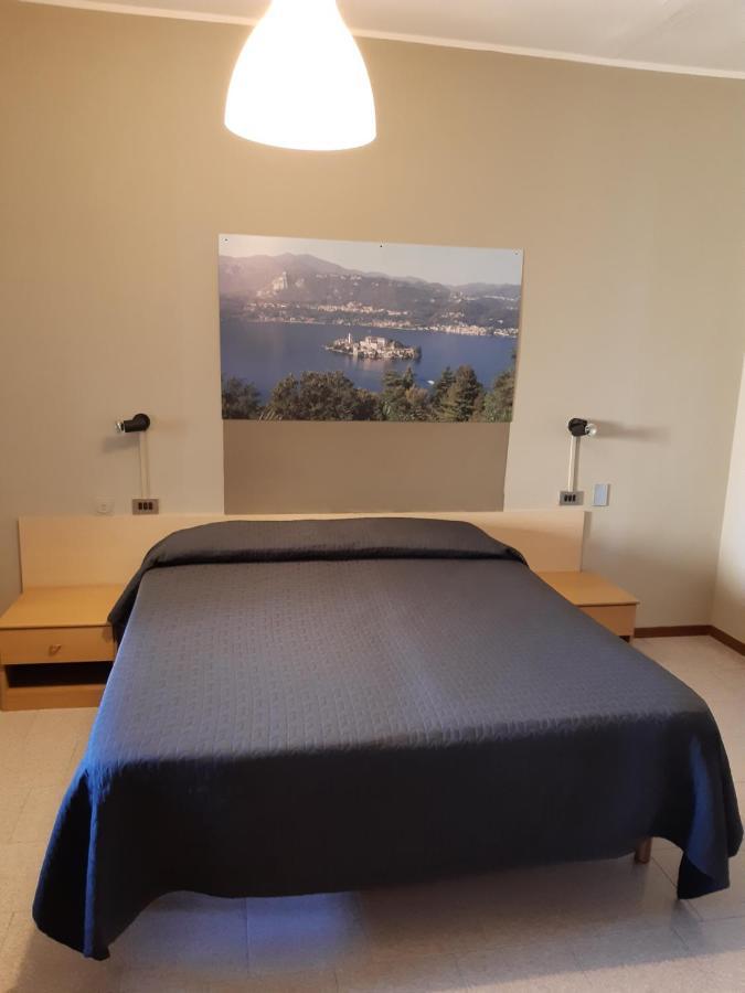 Hotel Battle Of Britain Амено Экстерьер фото