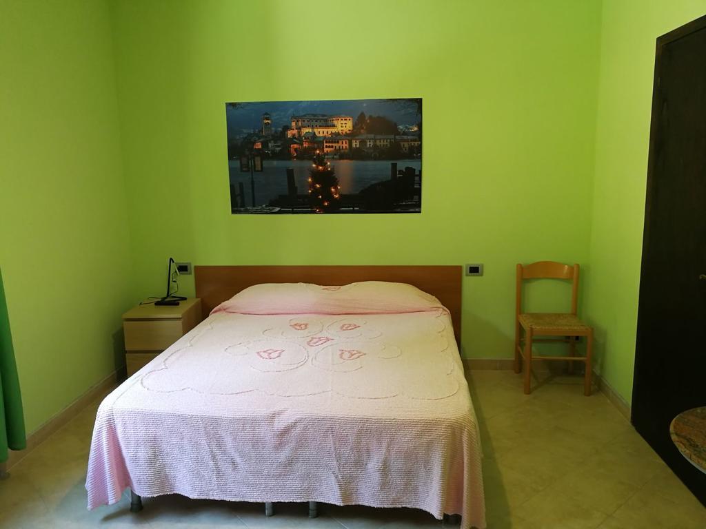 Hotel Battle Of Britain Амено Экстерьер фото